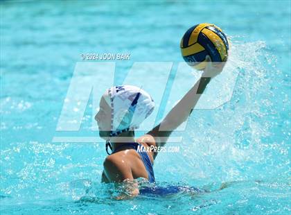 Thumbnail 2 in Tamalpais vs Washington (Acalanes Invitational) photogallery.