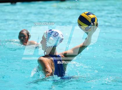 Thumbnail 2 in Tamalpais vs Washington (Acalanes Invitational) photogallery.