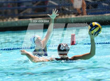 Thumbnail 2 in Tamalpais vs Washington (Acalanes Invitational) photogallery.