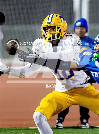 Thumbnail 1 in Rocklin vs. Grant (CIF SJS D2 Final) photogallery.