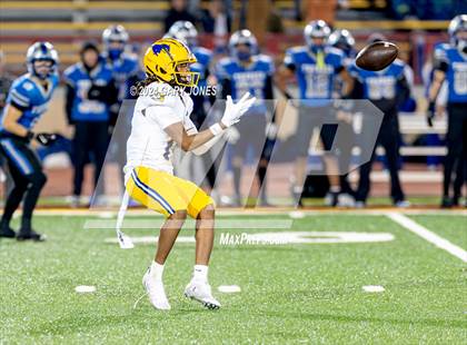 Thumbnail 3 in Rocklin vs. Grant (CIF SJS D2 Final) photogallery.