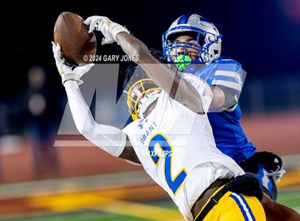 Thumbnail 3 in Rocklin vs. Grant (CIF SJS D2 Final) photogallery.