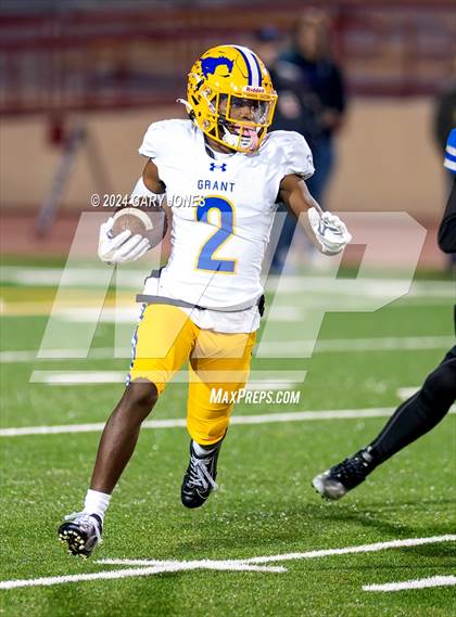 Thumbnail 3 in Rocklin vs. Grant (CIF SJS D2 Final) photogallery.