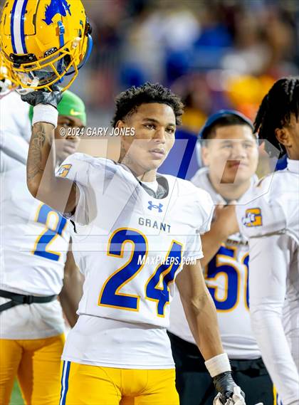Thumbnail 3 in Rocklin vs. Grant (CIF SJS D2 Final) photogallery.