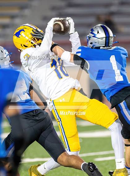Thumbnail 1 in Rocklin vs. Grant (CIF SJS D2 Final) photogallery.