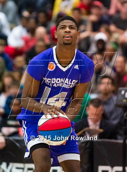 Thumbnail 3 in 2015 McDonald's All American Games Jam Fest photogallery.