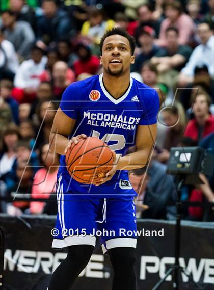 Thumbnail 3 in 2015 McDonald's All American Games Jam Fest photogallery.