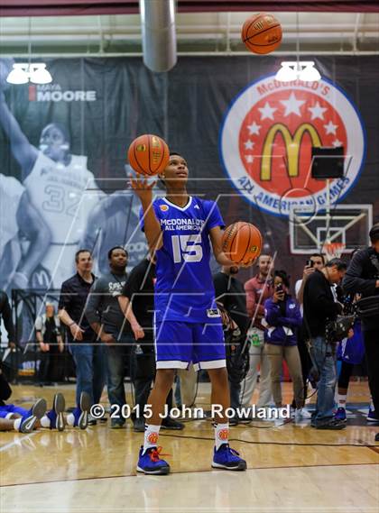 Thumbnail 3 in 2015 McDonald's All American Games Jam Fest photogallery.