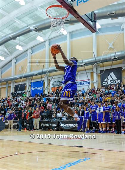Thumbnail 1 in 2015 McDonald's All American Games Jam Fest photogallery.