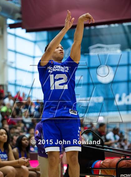 Thumbnail 2 in 2015 McDonald's All American Games Jam Fest photogallery.