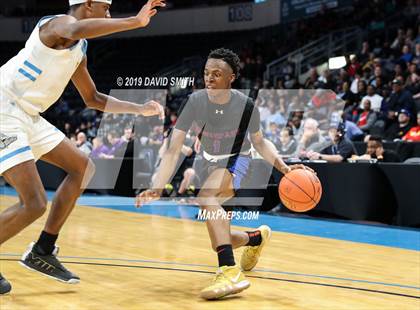 Thumbnail 2 in Grandview vs. Southeast (MSHSAA Class 4 Quarterfinal) photogallery.
