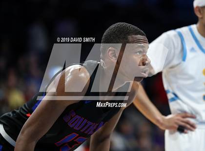 Thumbnail 1 in Grandview vs. Southeast (MSHSAA Class 4 Quarterfinal) photogallery.