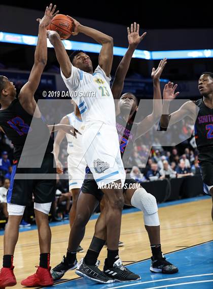 Thumbnail 1 in Grandview vs. Southeast (MSHSAA Class 4 Quarterfinal) photogallery.