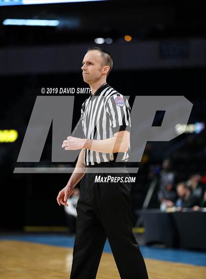 Thumbnail 1 in Grandview vs. Southeast (MSHSAA Class 4 Quarterfinal) photogallery.