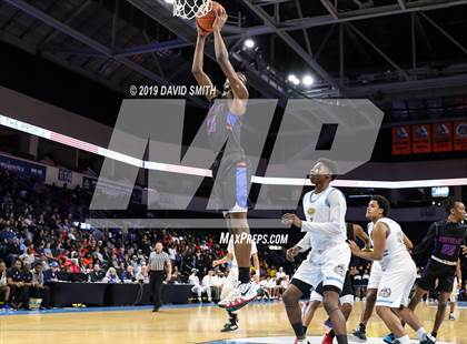 Thumbnail 3 in Grandview vs. Southeast (MSHSAA Class 4 Quarterfinal) photogallery.