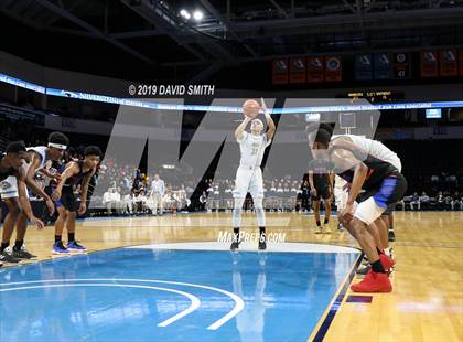 Thumbnail 3 in Grandview vs. Southeast (MSHSAA Class 4 Quarterfinal) photogallery.