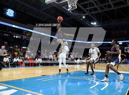 Thumbnail 2 in Grandview vs. Southeast (MSHSAA Class 4 Quarterfinal) photogallery.