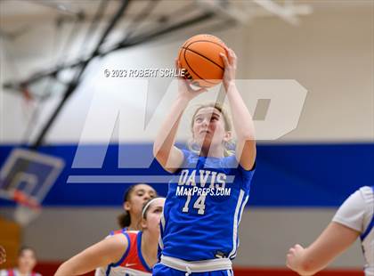 Thumbnail 2 in Davis @ Folsom (CIF SJS D1 Round 1 Playoff) photogallery.