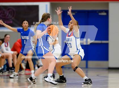 Thumbnail 2 in Davis @ Folsom (CIF SJS D1 Round 1 Playoff) photogallery.