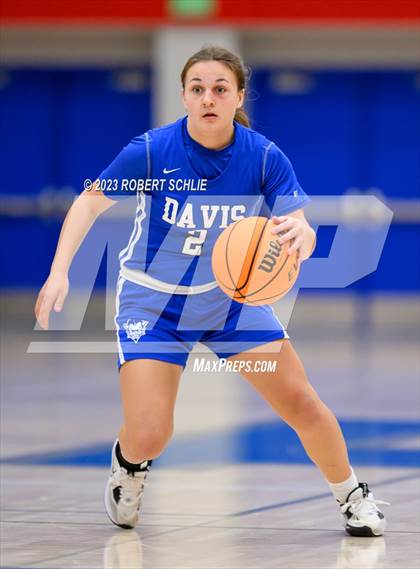 Thumbnail 1 in Davis @ Folsom (CIF SJS D1 Round 1 Playoff) photogallery.
