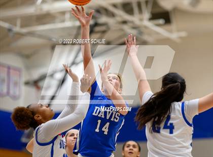 Thumbnail 3 in Davis @ Folsom (CIF SJS D1 Round 1 Playoff) photogallery.