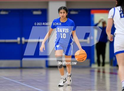 Thumbnail 3 in Davis @ Folsom (CIF SJS D1 Round 1 Playoff) photogallery.
