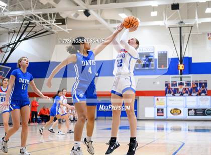 Thumbnail 1 in Davis @ Folsom (CIF SJS D1 Round 1 Playoff) photogallery.