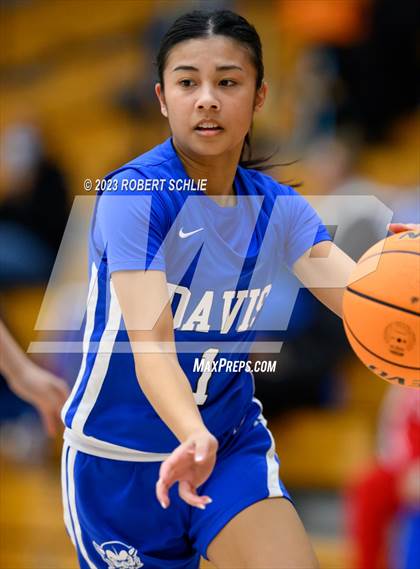 Thumbnail 3 in Davis @ Folsom (CIF SJS D1 Round 1 Playoff) photogallery.