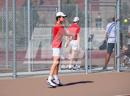 Thumbnail 1 in Castle View vs Regis Jesuit photogallery.