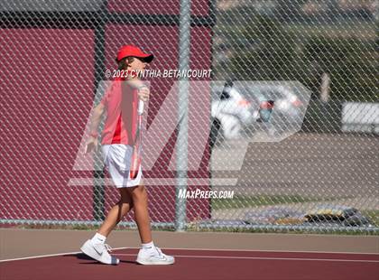 Thumbnail 3 in Castle View vs Regis Jesuit photogallery.