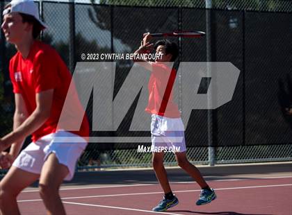 Thumbnail 3 in Castle View vs Regis Jesuit photogallery.
