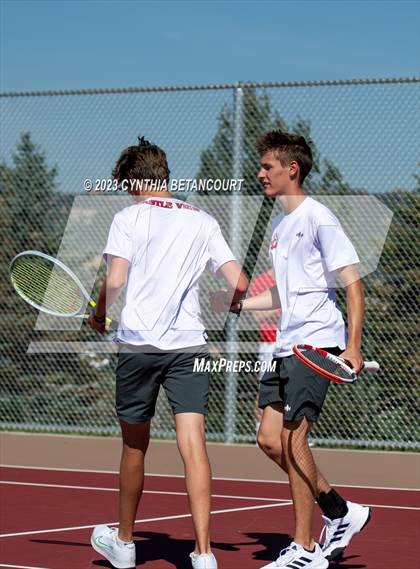 Thumbnail 3 in Castle View vs Regis Jesuit photogallery.