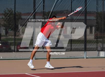 Thumbnail 1 in Castle View vs Regis Jesuit photogallery.