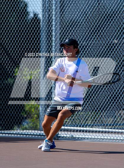 Thumbnail 2 in Castle View vs Regis Jesuit photogallery.