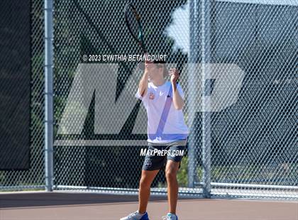 Thumbnail 2 in Castle View vs Regis Jesuit photogallery.