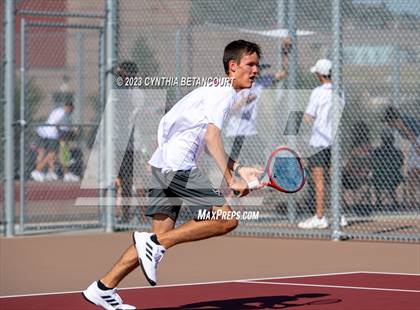 Thumbnail 1 in Castle View vs Regis Jesuit photogallery.