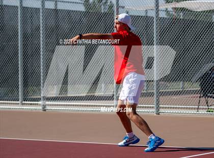 Thumbnail 3 in Castle View vs Regis Jesuit photogallery.