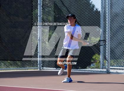 Thumbnail 1 in Castle View vs Regis Jesuit photogallery.