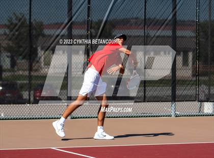 Thumbnail 2 in Castle View vs Regis Jesuit photogallery.