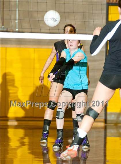 Thumbnail 3 in Summerville @ Escalon (CIF SJS Playoffs) photogallery.