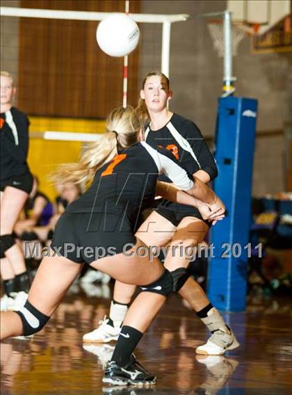 Thumbnail 1 in Summerville @ Escalon (CIF SJS Playoffs) photogallery.