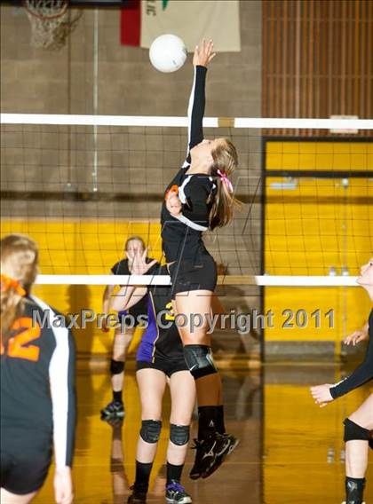 Thumbnail 3 in Summerville @ Escalon (CIF SJS Playoffs) photogallery.