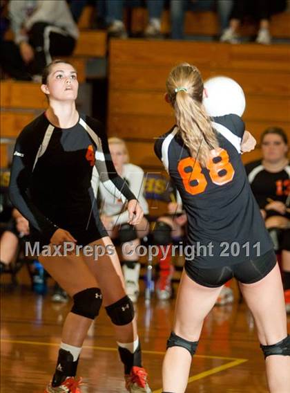Thumbnail 2 in Summerville @ Escalon (CIF SJS Playoffs) photogallery.