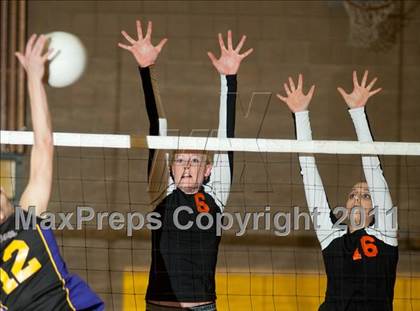Thumbnail 2 in Summerville @ Escalon (CIF SJS Playoffs) photogallery.