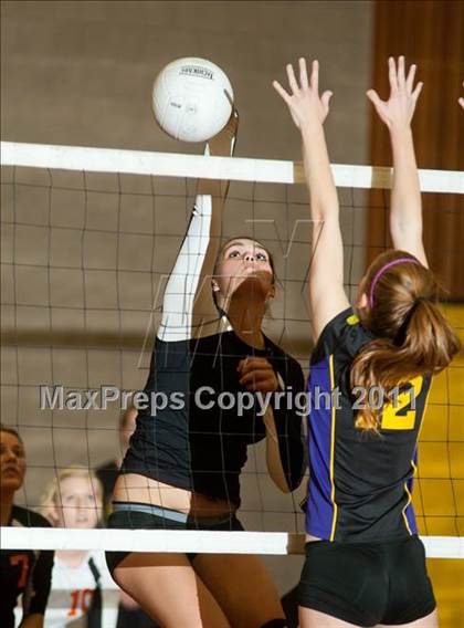 Thumbnail 2 in Summerville @ Escalon (CIF SJS Playoffs) photogallery.