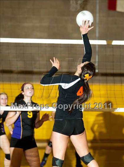 Thumbnail 2 in Summerville @ Escalon (CIF SJS Playoffs) photogallery.