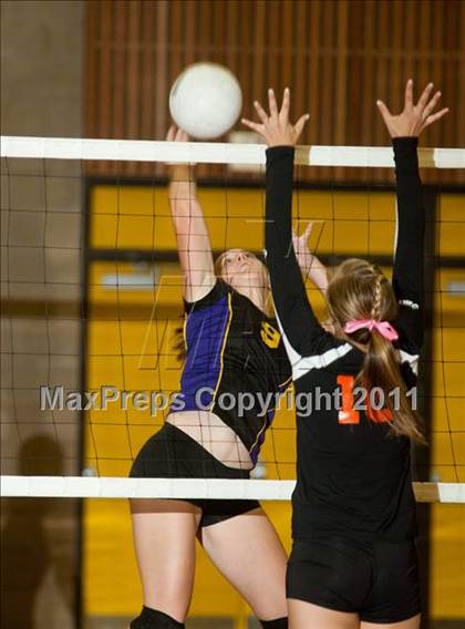 Thumbnail 1 in Summerville @ Escalon (CIF SJS Playoffs) photogallery.