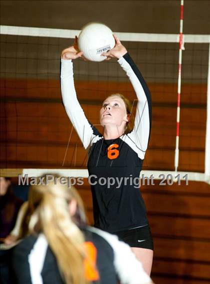 Thumbnail 2 in Summerville @ Escalon (CIF SJS Playoffs) photogallery.