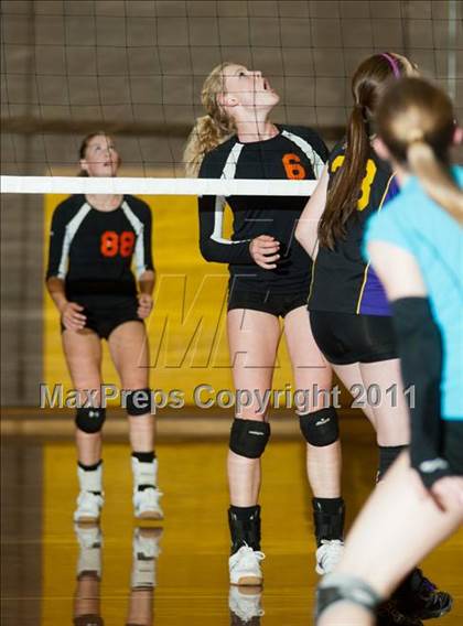 Thumbnail 3 in Summerville @ Escalon (CIF SJS Playoffs) photogallery.