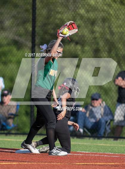 Thumbnail 3 in Orchard Park vs. Williamsville North (Section 6 Class AA Final) photogallery.